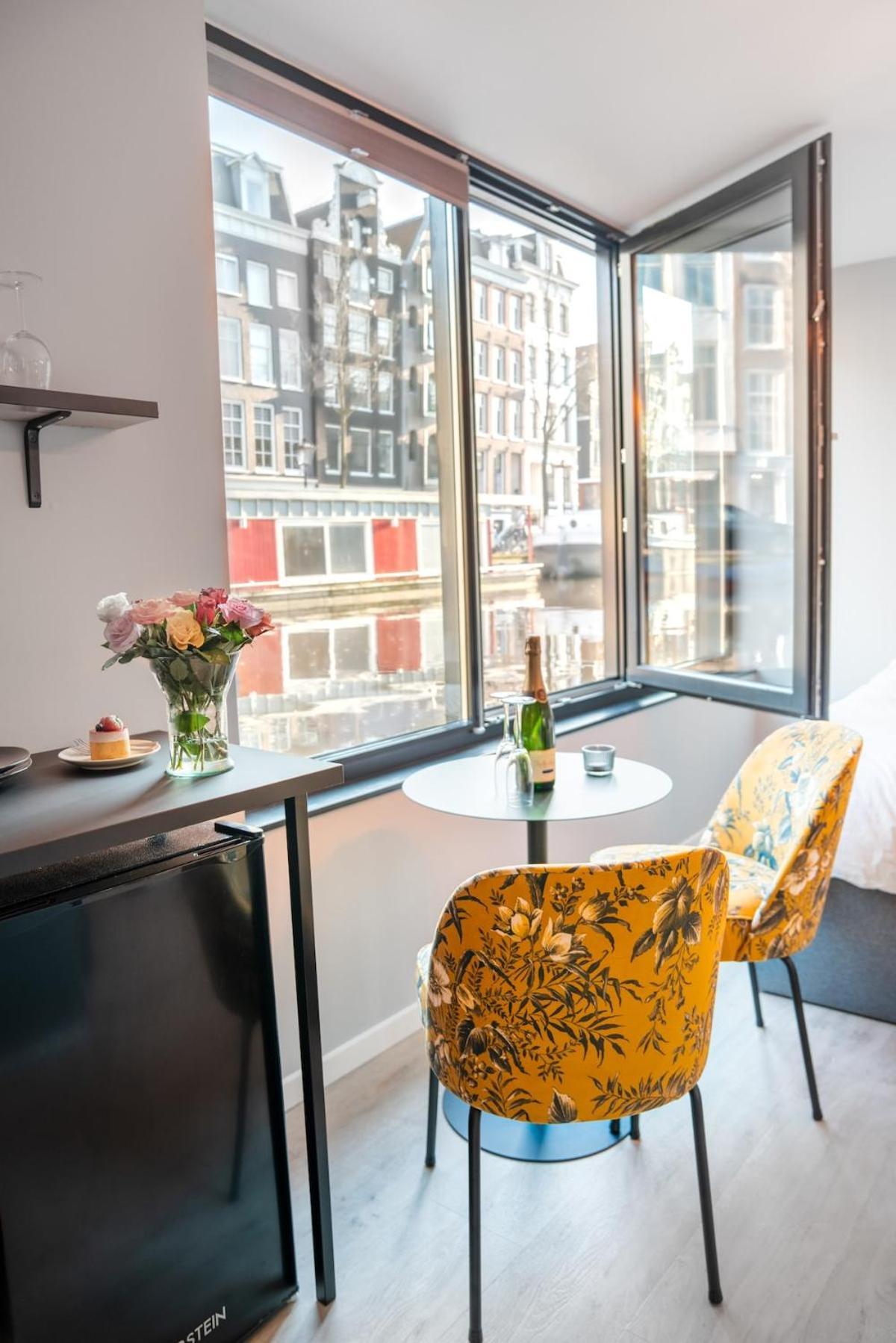 2 Houseboat Suites Amsterdam Prinsengracht Экстерьер фото